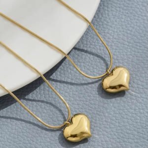 Heart pendant chain
