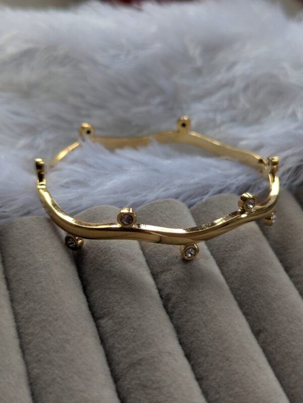 wavy stone kada 2.6