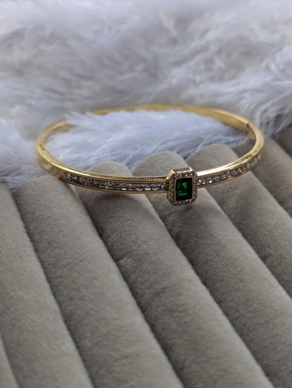 Emerald kada 2.6