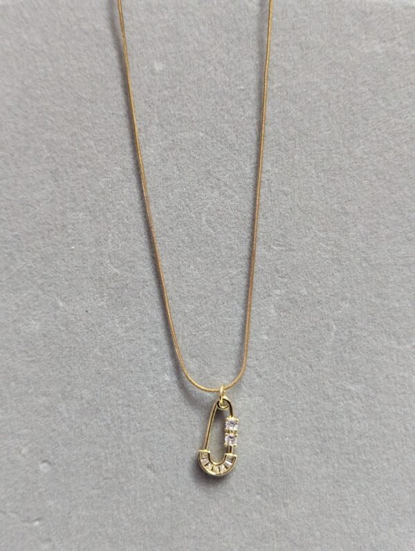 safety pin