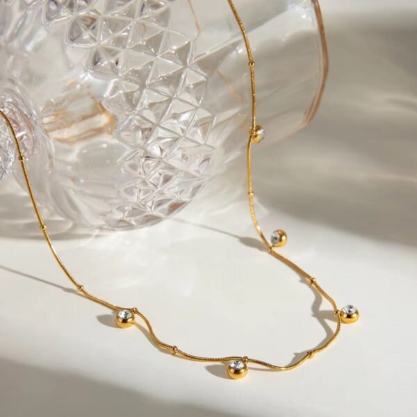 Stone chain