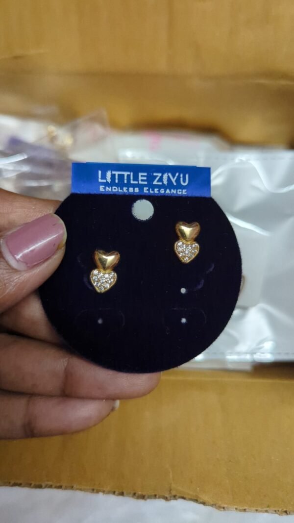 Heart stud