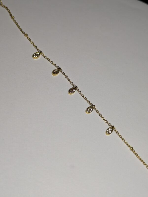 Leaf drops bracelet