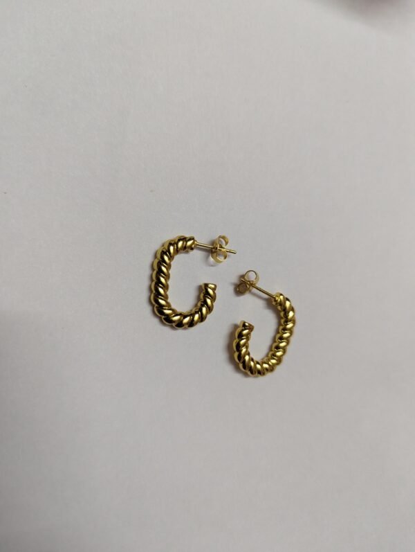 Rope stud