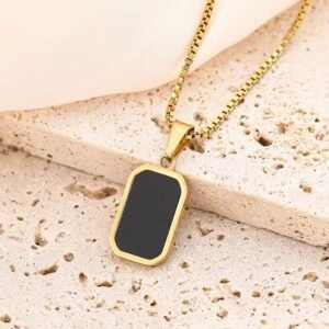 Unisex black pendant
